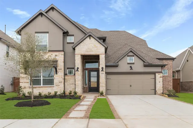 201 Firethorn Rd