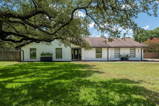 407 Canyon Wren Dr