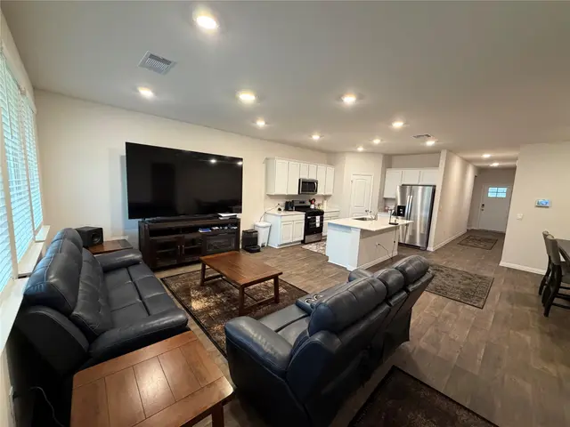 145 Palo Pinto Dr