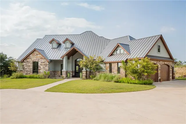 21301 Dill Cir