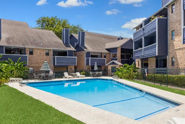 2500 Burleson Rd #200