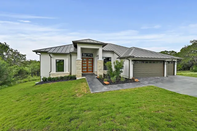 1404 FAULT LINE Dr