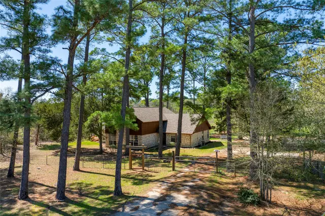 179 Rainbow Dr