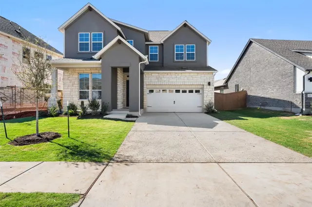 287 San Saba Dr