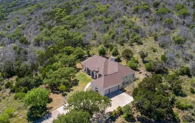 330 Juniper Trl