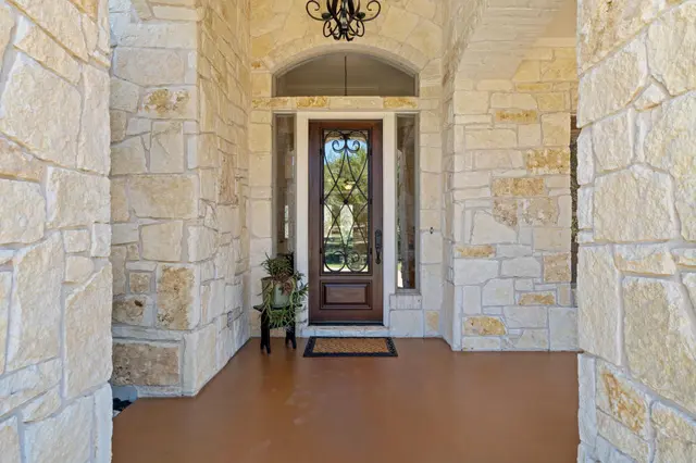 1426 Shelton Ranch Rd
