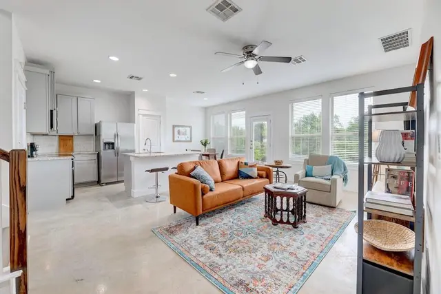 13501 Metric Blvd #3