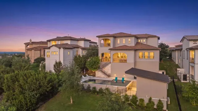 206 Majestic Arroyo Way