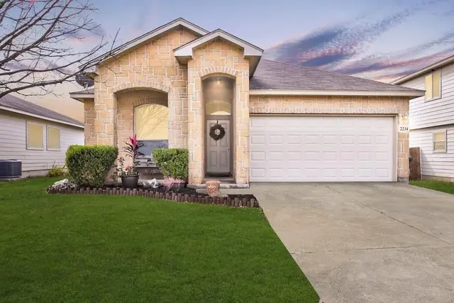 2234 Lakeline Dr