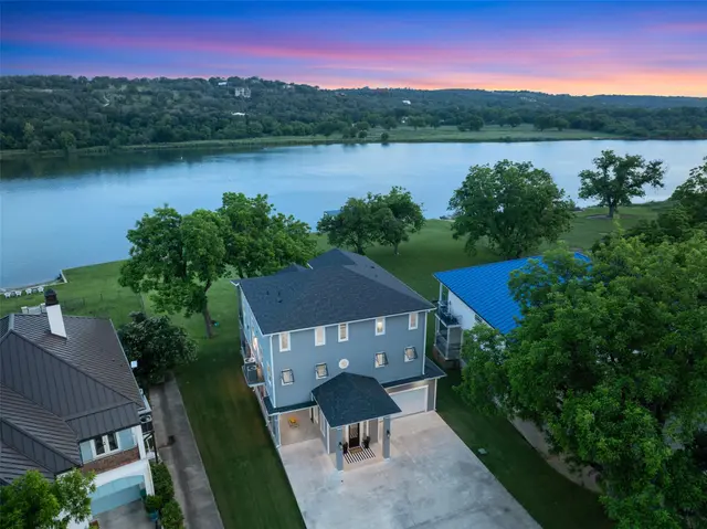 1002 Pecan Cir
