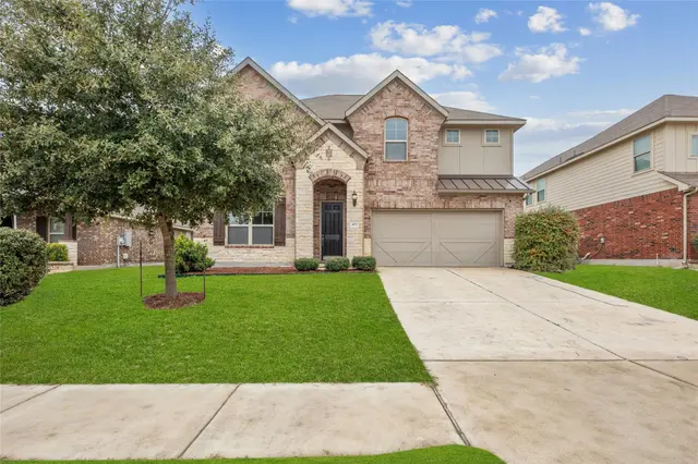 405 Farm Creek Dr