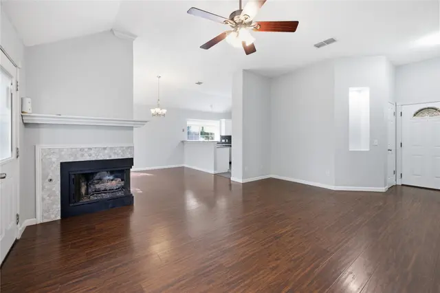 2922 Wickersham Ln