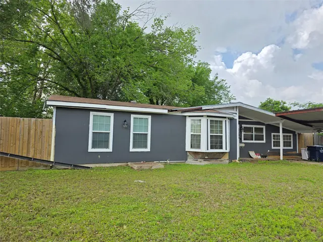 1203 Highland Ave