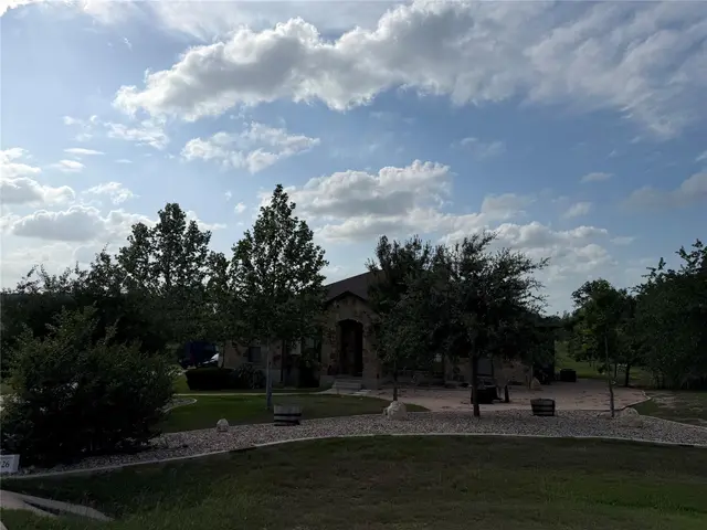 126 Packsaddle Dr