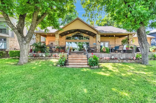 124 Riverbend Ln