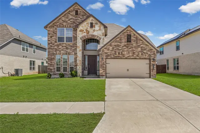 811 Clanton Cv