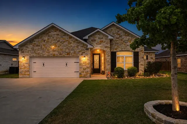 133 Greg Ln