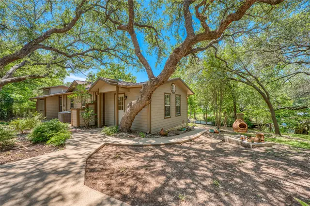 113 Red Bird Dr