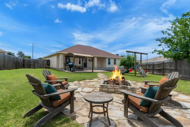 110 N Tanner Ct