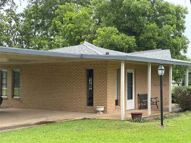 112 E Heron Dr