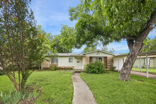 458 Basswood Dr