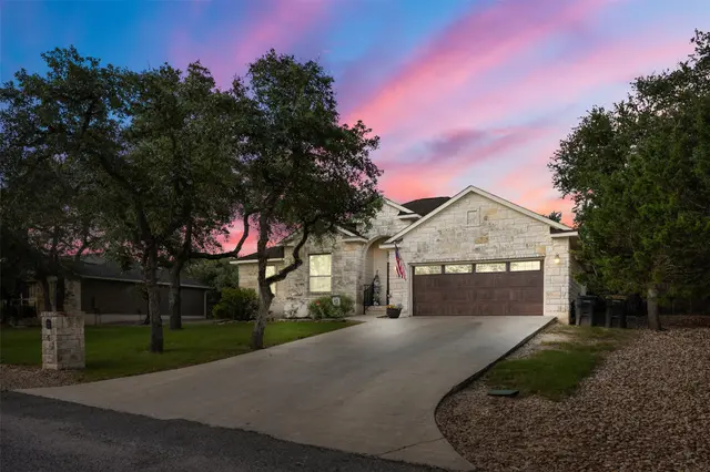 4 Maplewood Rd
