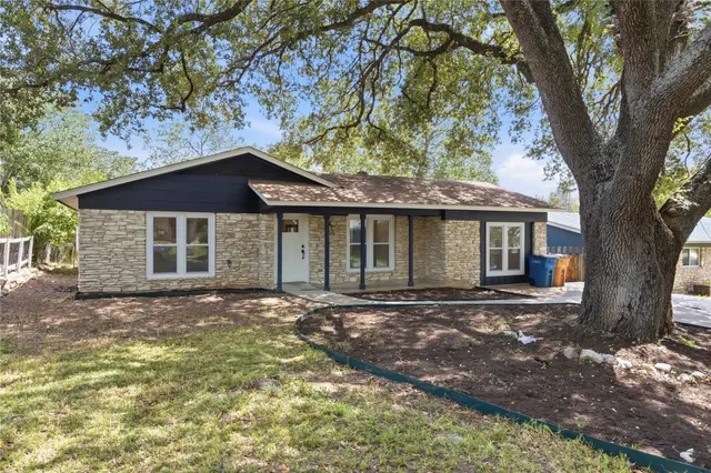 6807 La Salle Dr